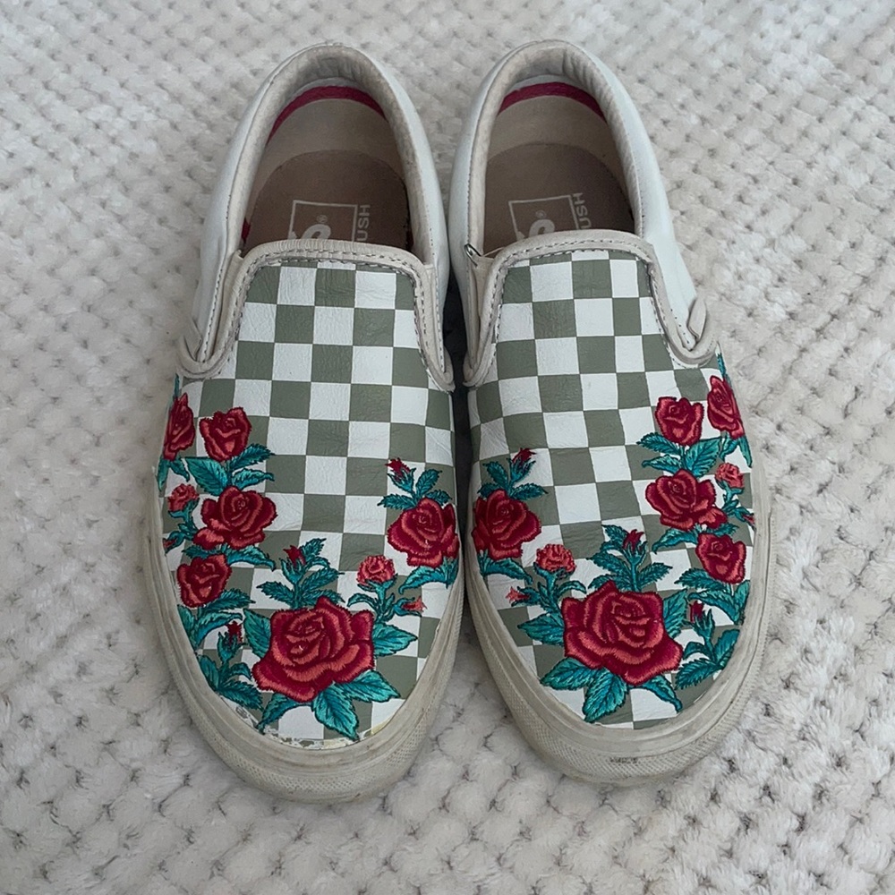 Embroidered Vans slip on